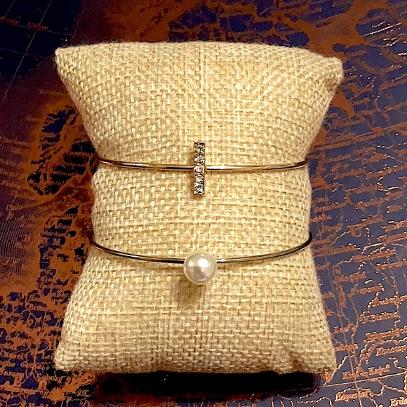 Dainty Goldtone Cuff Bracelet Set - Picture 1 of 4